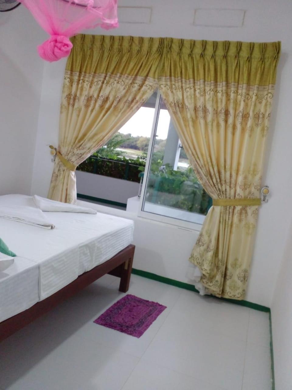 Lake Edge Dambulla Exterior foto